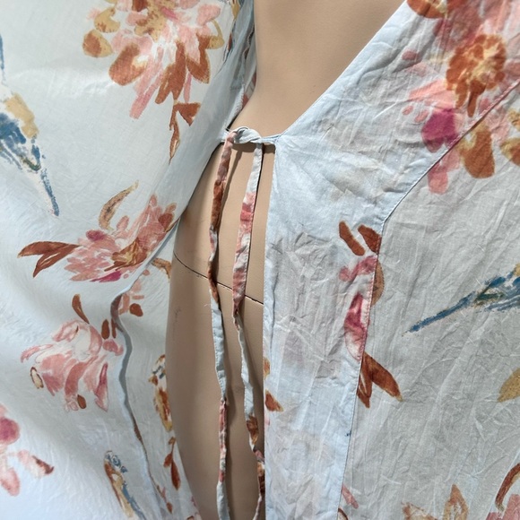 Plum pretty sugar Floral Print Kimono with Bird - Picture 12 of 16